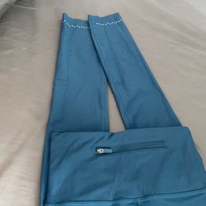 Lululemon leggings with back zipper (worn once!!!)